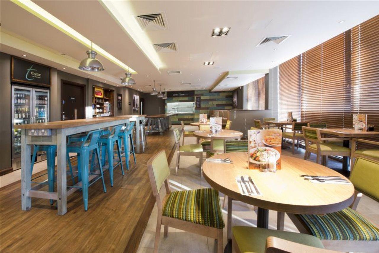 Premier Inn London Lewisham エクステリア 写真