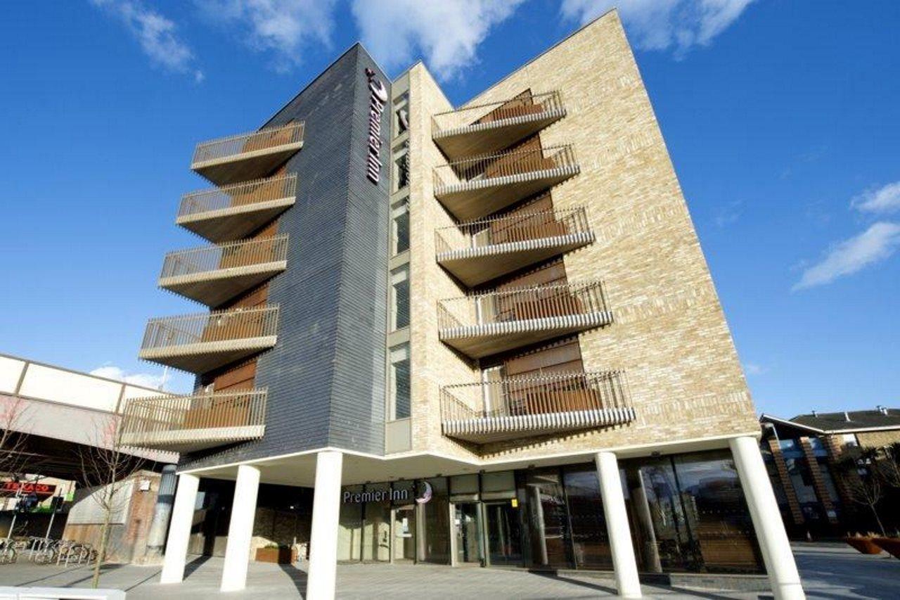 Premier Inn London Lewisham エクステリア 写真